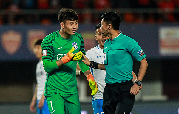 纽卡斯尔训练开放日；今夜完成体检引欢呼；中超在即；高层口径保持一致(纽卡斯尔大学官网)