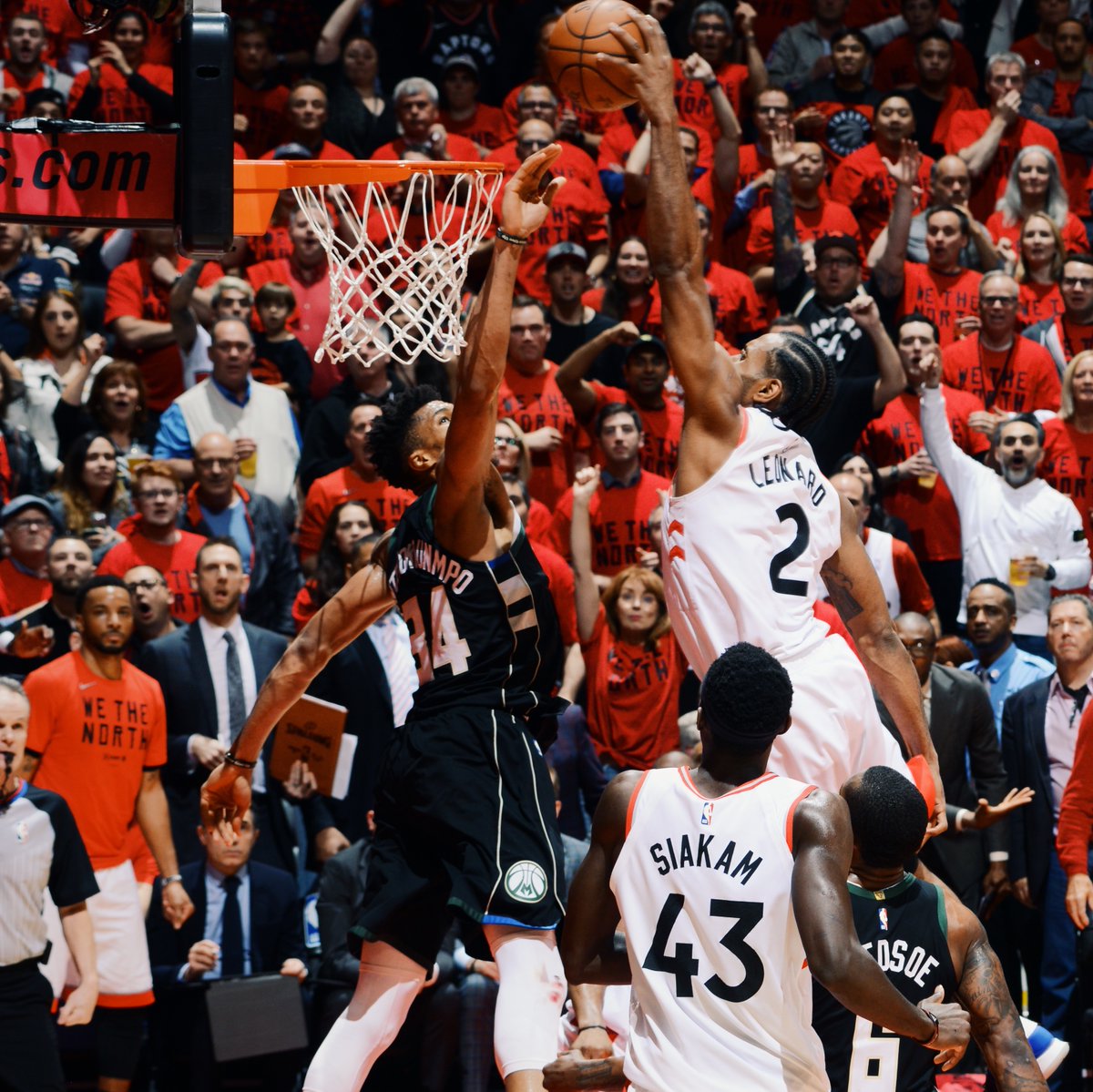 米兰体育app下载-欧超杯赛程吃紧，芝加哥公牛今夜绝杀压哨，质疑声仍在，团队化学反应显著(巴赫三部创意曲no11)